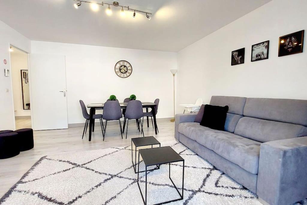 Cosy Home 2, 2 Chambres, 6 Personnes, 3 Min Gare, Parking Cergy Exterior foto